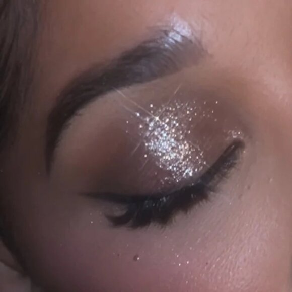 Artist Couture - Diamond Lights Finisher: Crystal Glaze - NEW✨ - Picture 6 of 6